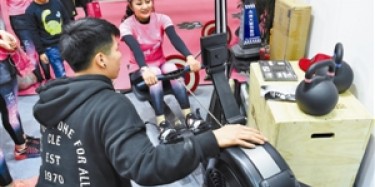 深圳展覽設(shè)計(jì)搭建商給您帶來報(bào)道：亞洲唯一女子運(yùn)動時(shí)尚展在深圳