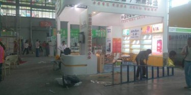 2014年昆明藥交會(huì)明日開展，畢加展覽準(zhǔn)備好了